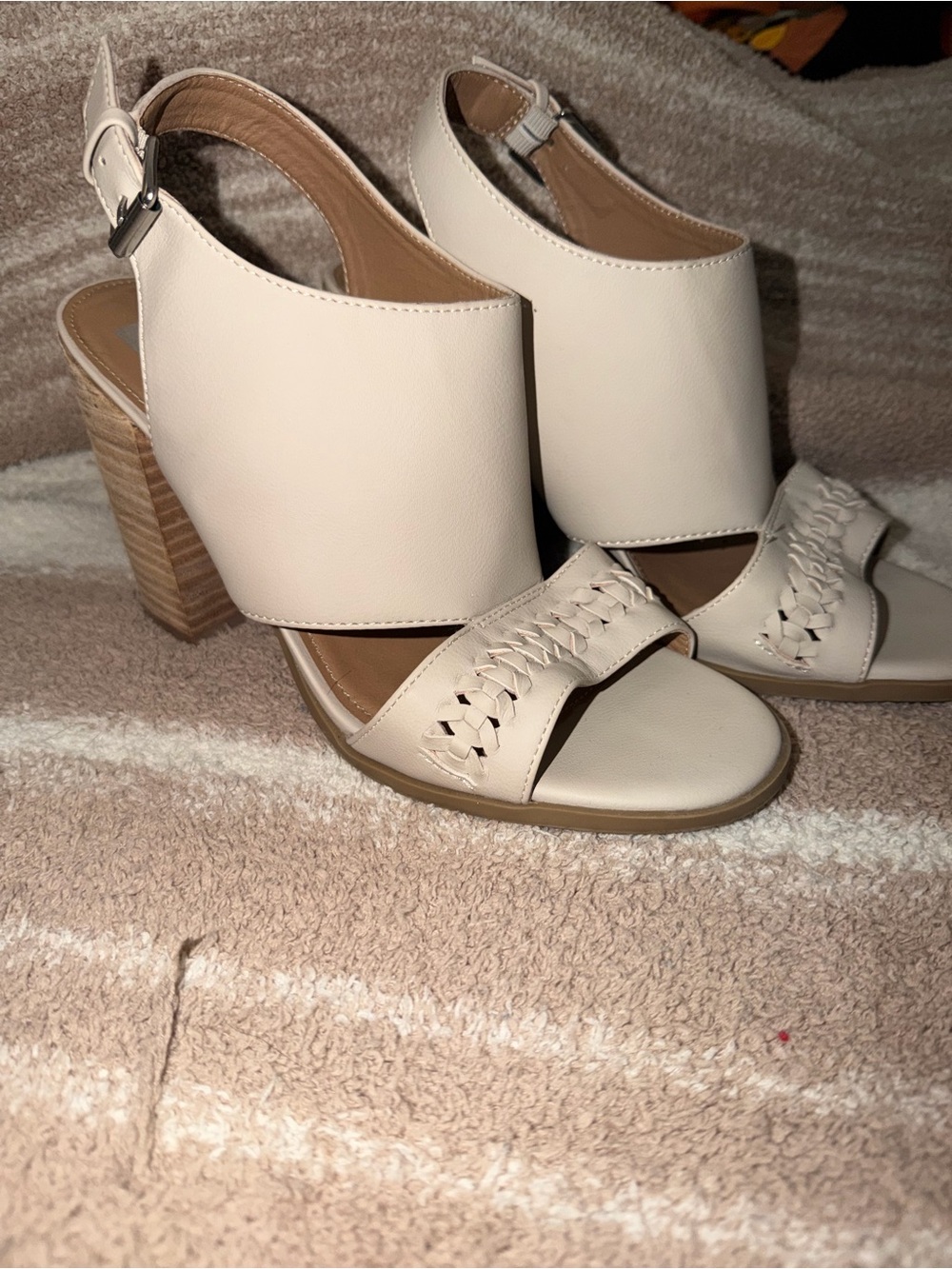 Dolce Vita Cream Peep-Toe Woven Strap Block Heel Sandals